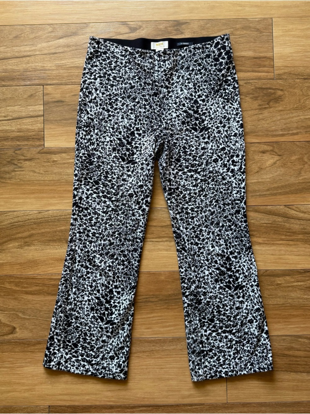 Maeve Black & White Cropped Printed Pants